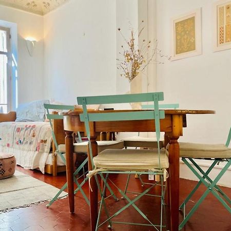 Bnb Renting Great Studio In The Heart Of Cannes Old City Neighbourhood ! Villa Exteriör bild