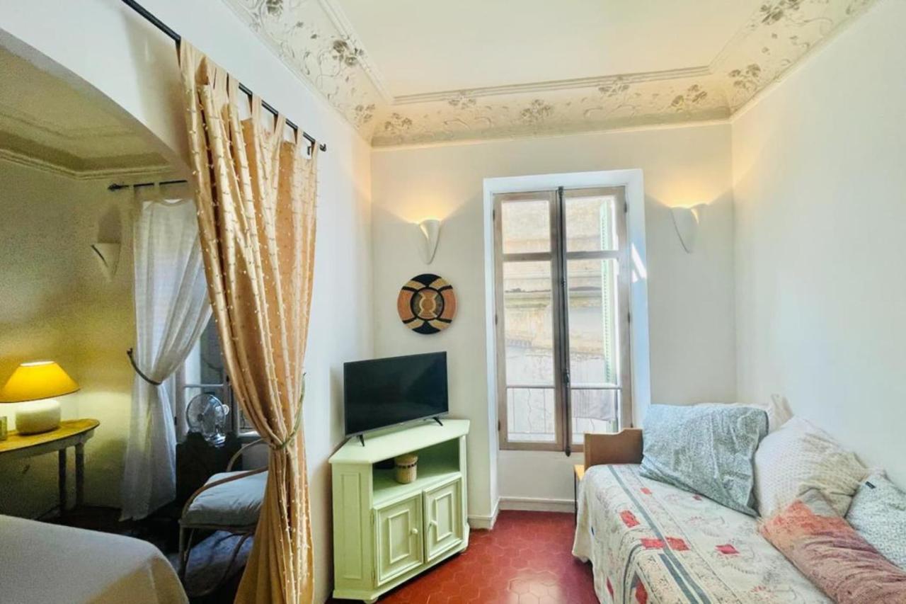 Bnb Renting Great Studio In The Heart Of Cannes Old City Neighbourhood ! Villa Exteriör bild