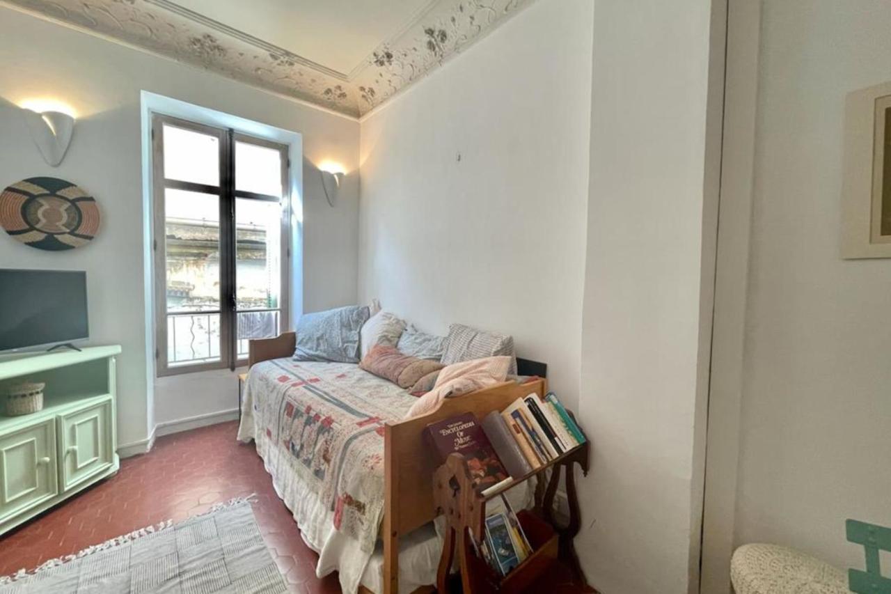 Bnb Renting Great Studio In The Heart Of Cannes Old City Neighbourhood ! Villa Exteriör bild